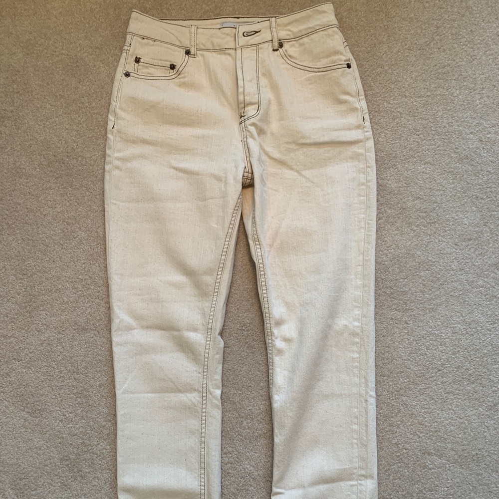 Adika jeans